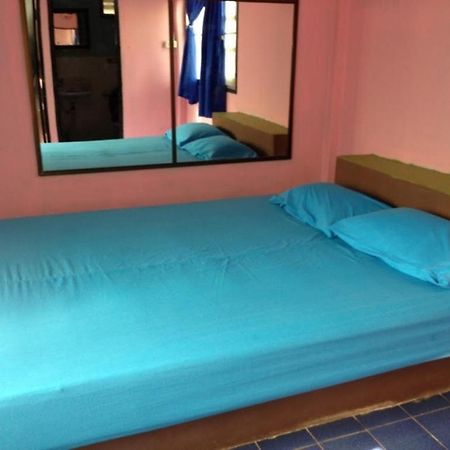 Nora Guesthouse Chumphon Ruang foto