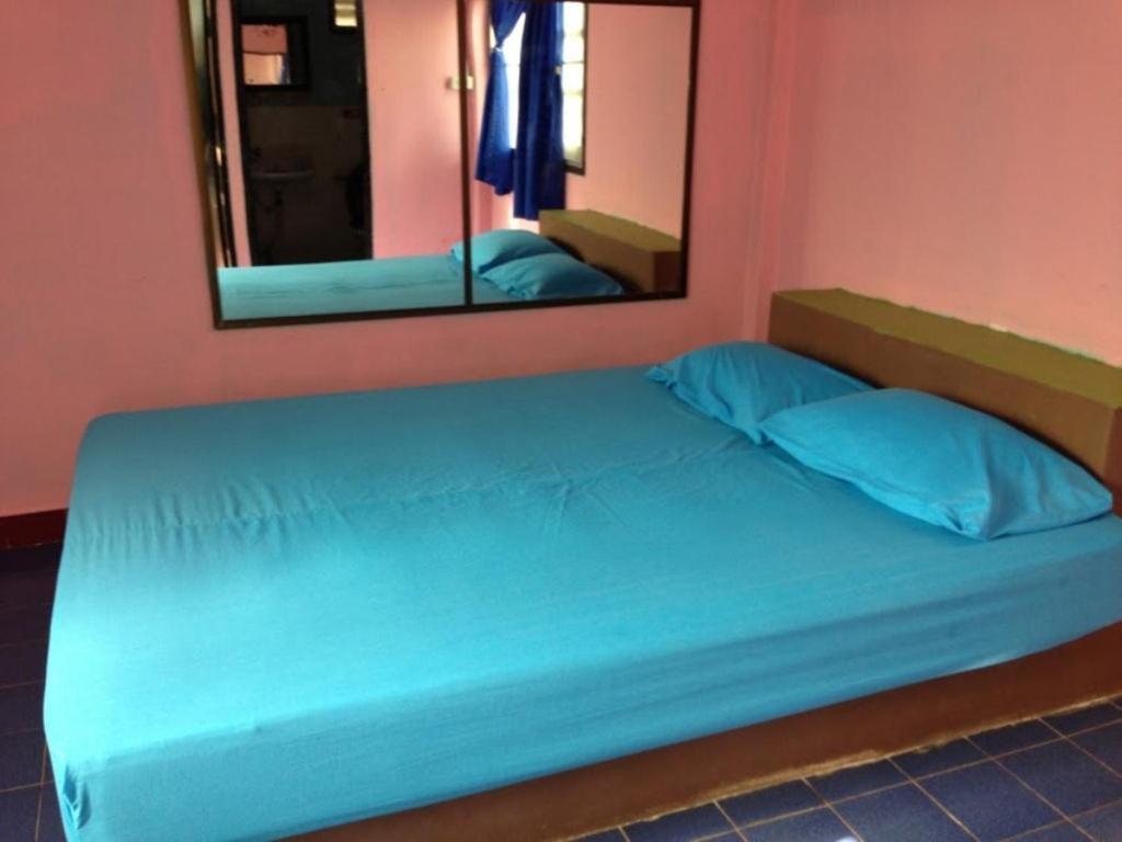 Nora Guesthouse Chumphon Ruang foto